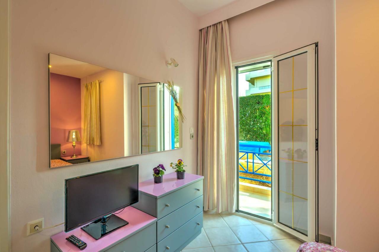 Elegant 1Br By Heraklion Beach Sun &Comfort Await Apartment Amoudara Lasithiou Exterior foto